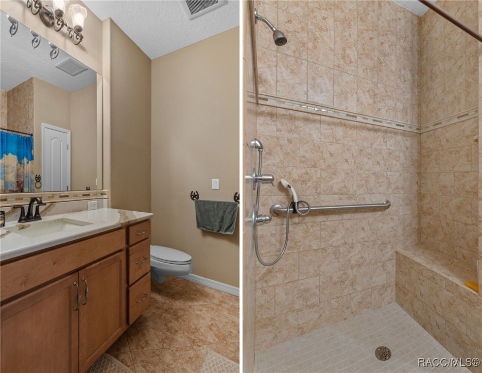 Crystal River, Florida, 34428, United States, 4 Bedrooms Bedrooms, ,4 BathroomsBathrooms,Residential,For Sale,1983688