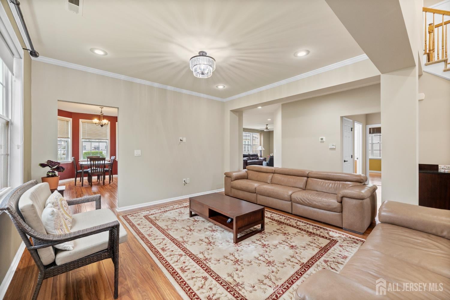 Piscataway, New Jersey, 08854, United States, 4 Bedrooms Bedrooms, ,3 BathroomsBathrooms,Residential,For Sale,1889779