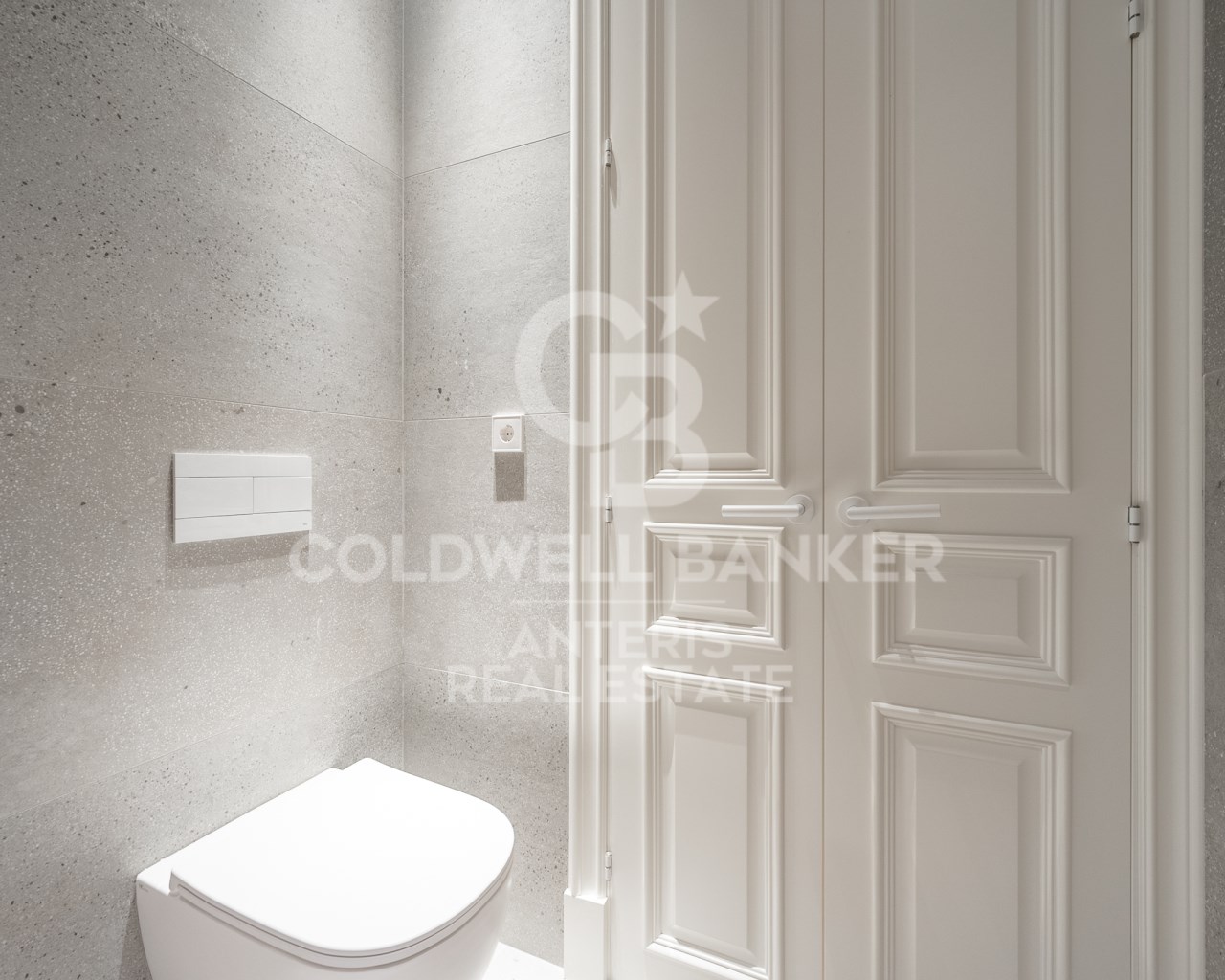 Barcelona, Barcelona, Ciutat Vella, El G?tic Barce, Barcelona, Catalonia, ES, 1 Bedroom Bedrooms, ,1 BathroomBathrooms,Residential,For Sale,Barcelona, Barcelona, Ciutat Vella, El G?tic Barce,1448570