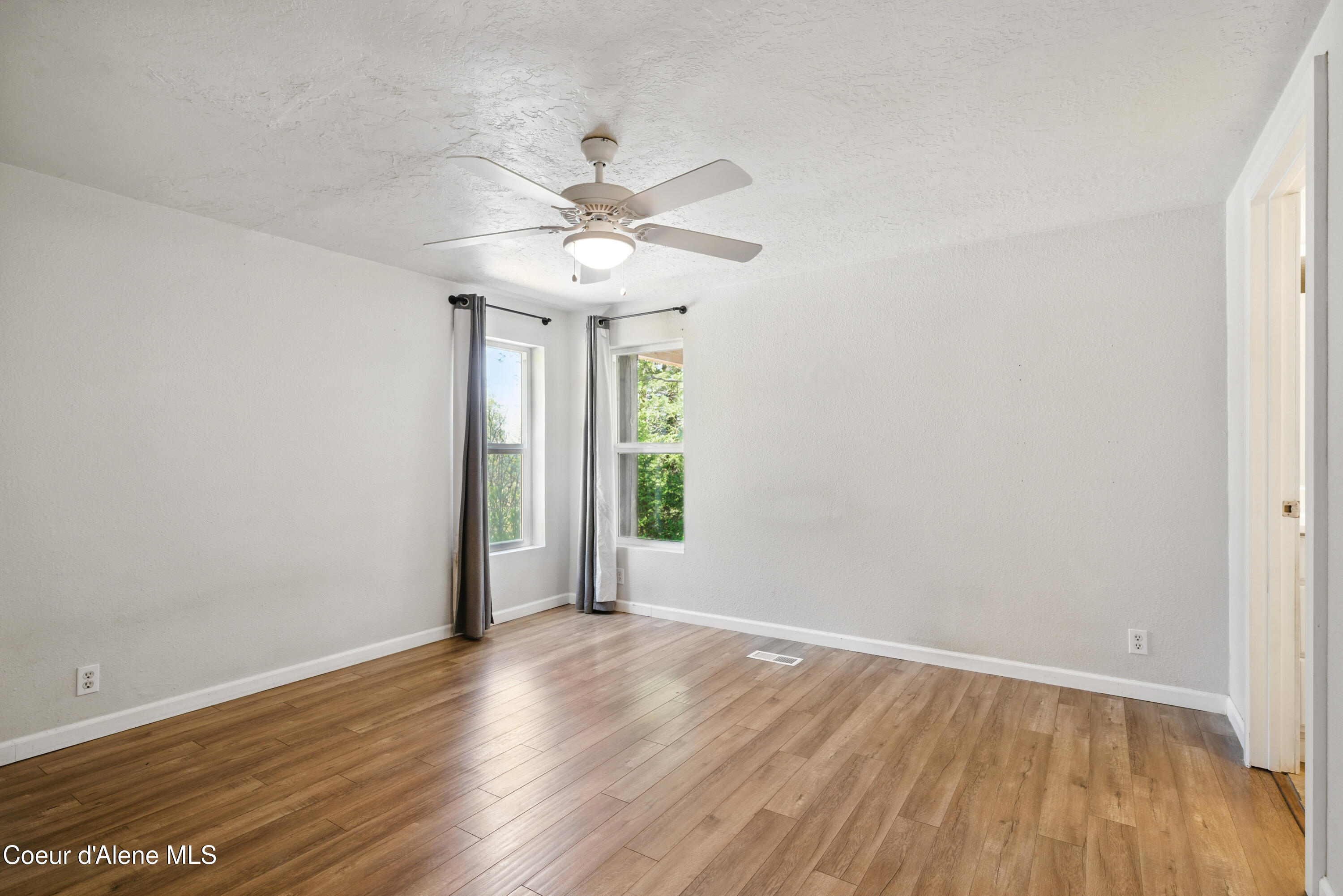 Coeur D'alene, Idaho, 83814, United States, 3 Bedrooms Bedrooms, ,Residential,For Sale,1794025