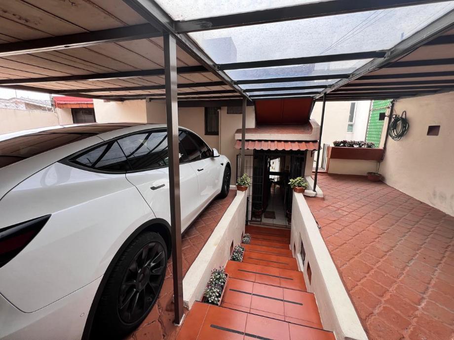 Naucalpan de Juárez, Estado de méxico, 53280, Mexico, 3 Bedrooms Bedrooms, ,3 BathroomsBathrooms,Residential,For Sale,1994502