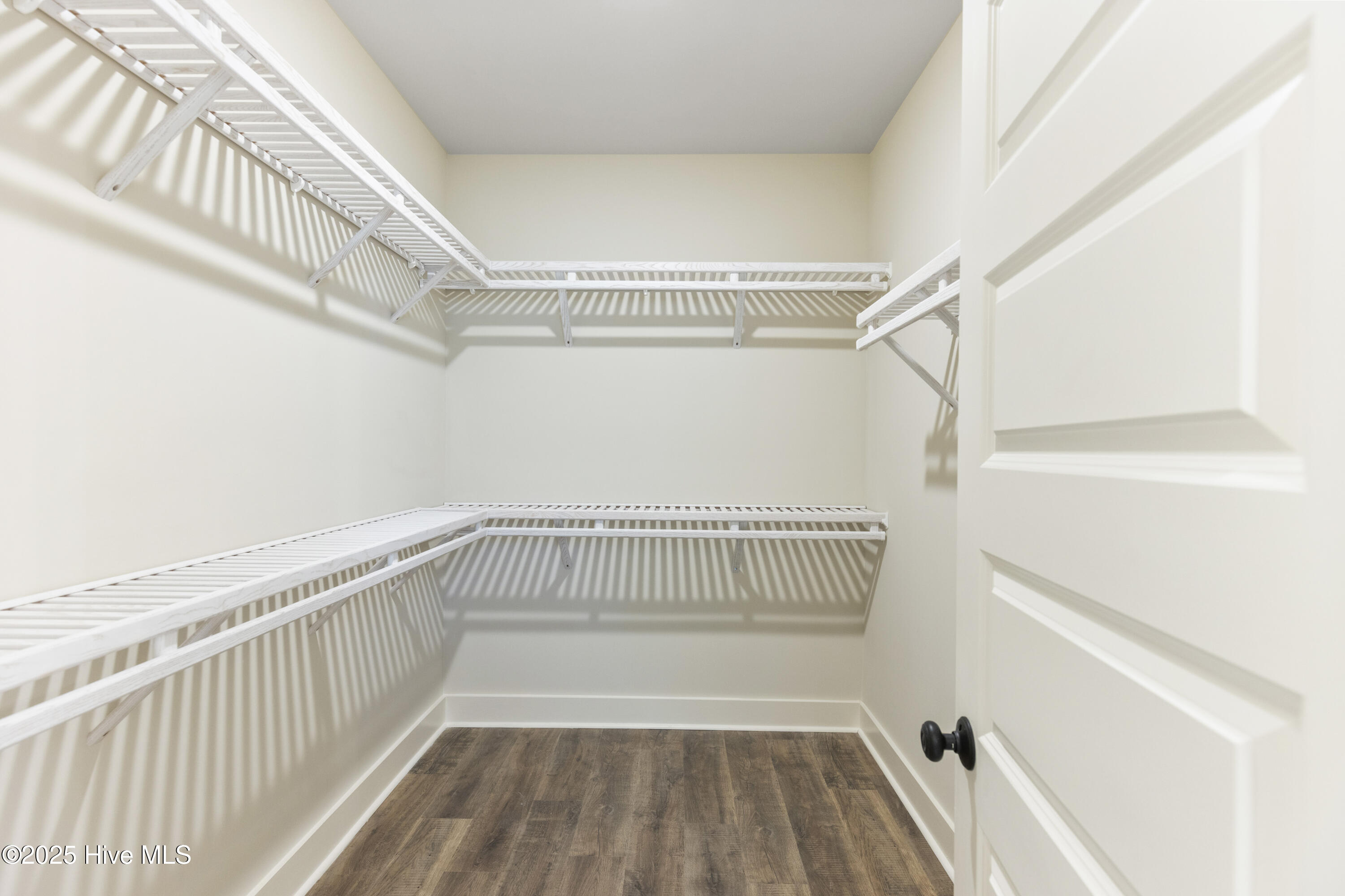 Carolina Beach, North Carolina, 28428, United States, 3 Bedrooms Bedrooms, ,2 BathroomsBathrooms,Residential,For Sale,1992087