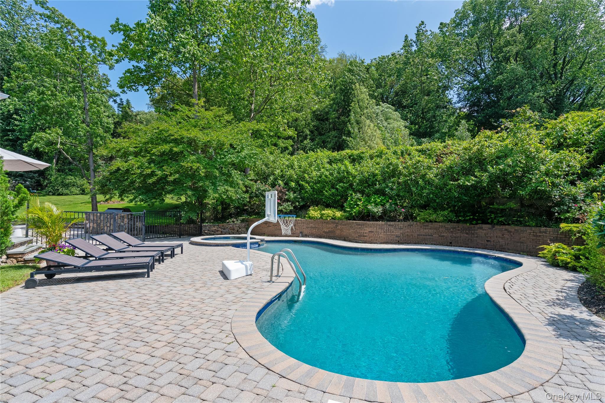  25 Montrose Court, Roslyn Harbor, NY, 11576 - 物件實景