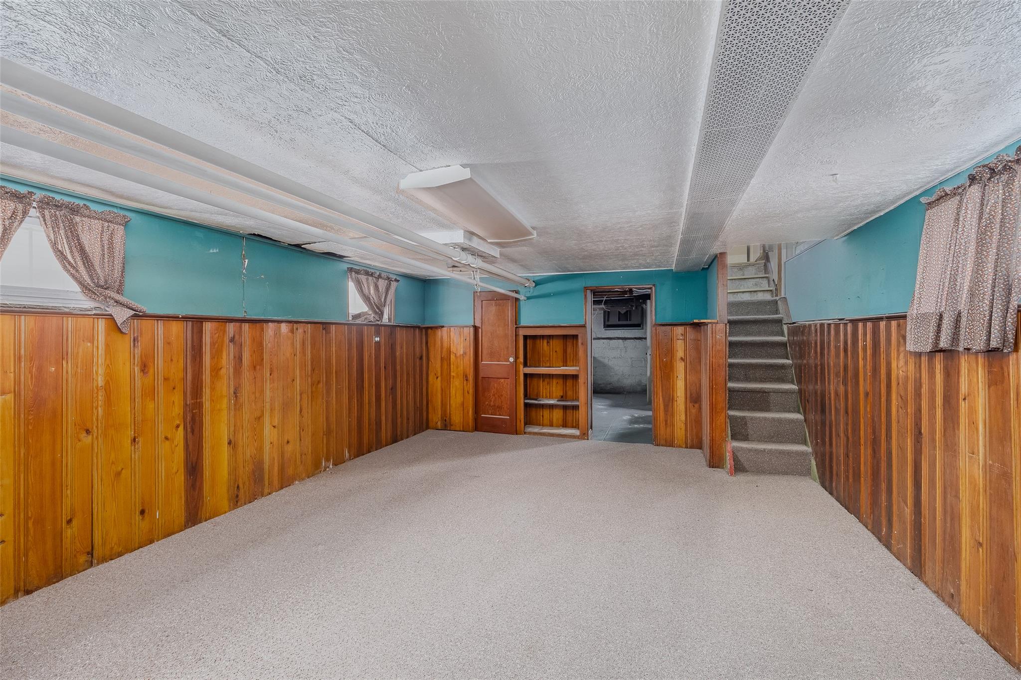 Queens Village, New York, 11428, United States, 4 Bedrooms Bedrooms, ,2 BathroomsBathrooms,Residential,For Sale,1752730