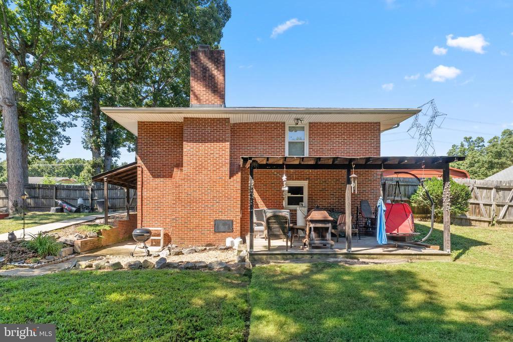 Fredericksburg, Virginia, 22407, United States, 5 Bedrooms Bedrooms, ,3 BathroomsBathrooms,Residential,For Sale,1925388