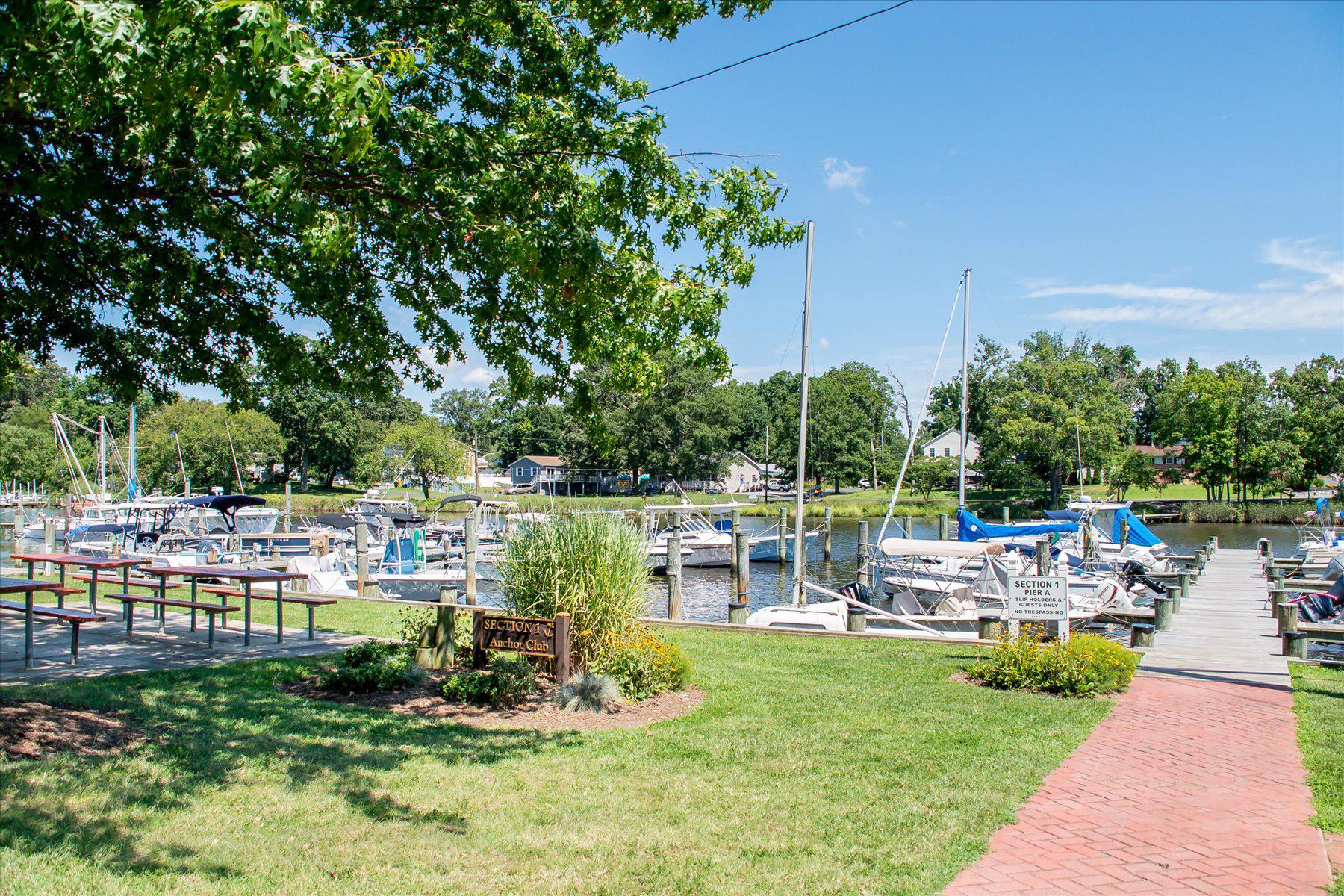  2033 Shore Drive, Edgewater, MD, 21037 - 物件實景