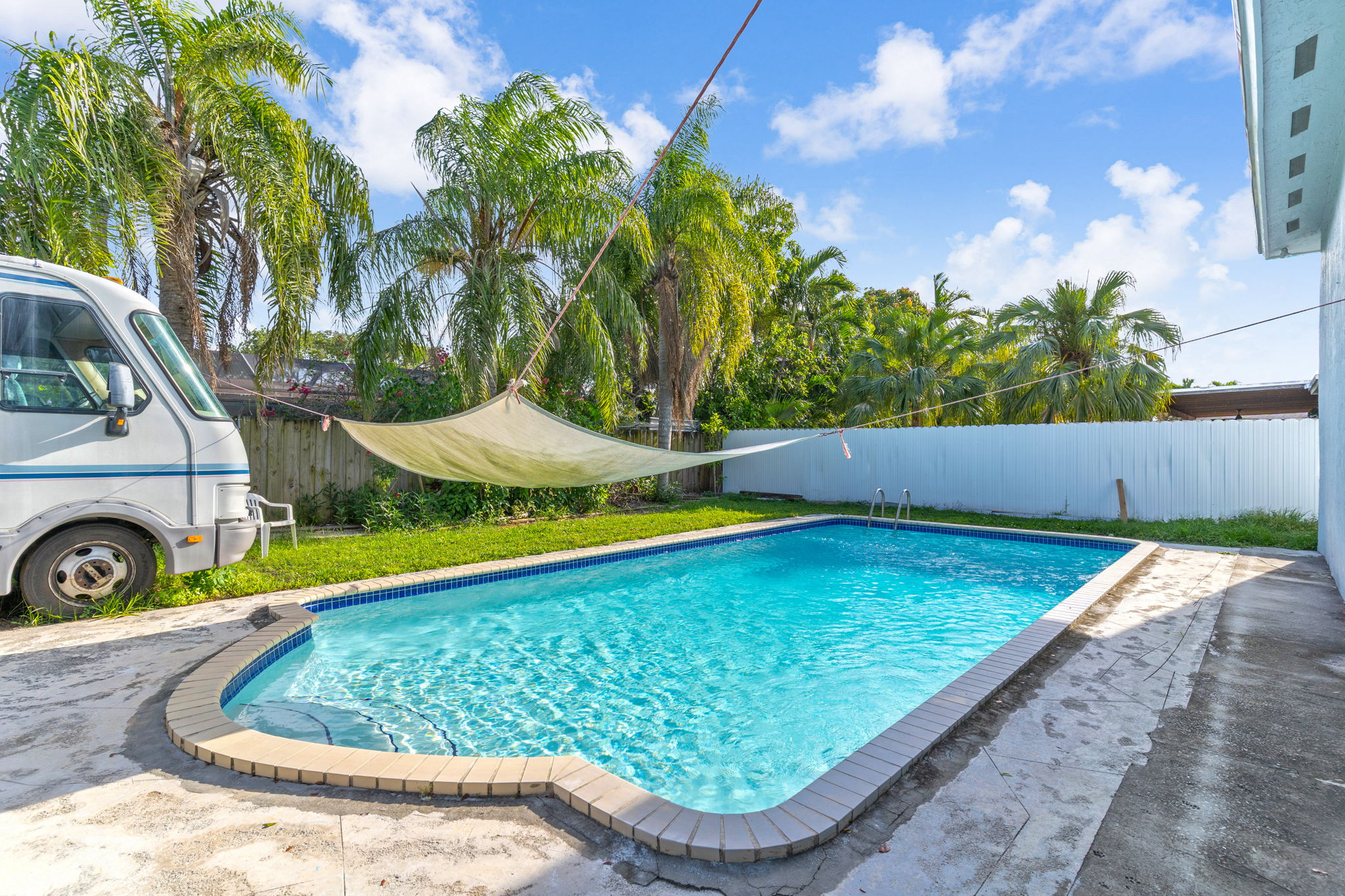  7950 SW 196th Ter, Cutler Bay, FL, 33189 - 物件實景