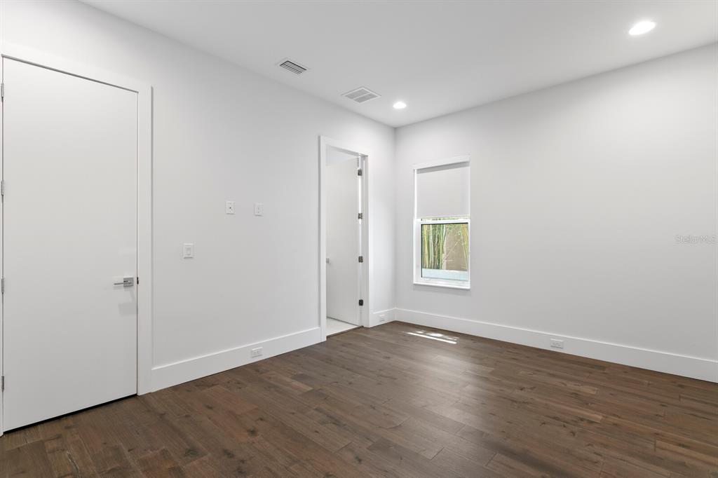 Tampa, Florida, 33606, United States, 5 Bedrooms Bedrooms, ,7 BathroomsBathrooms,Residential,For Sale,1779017