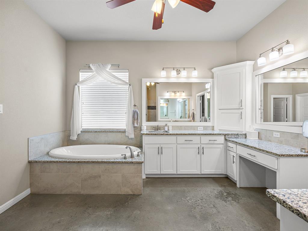 Midlothian, Texas, 76065, United States, 3 Bedrooms Bedrooms, ,3 BathroomsBathrooms,Residential,For Sale,1978446