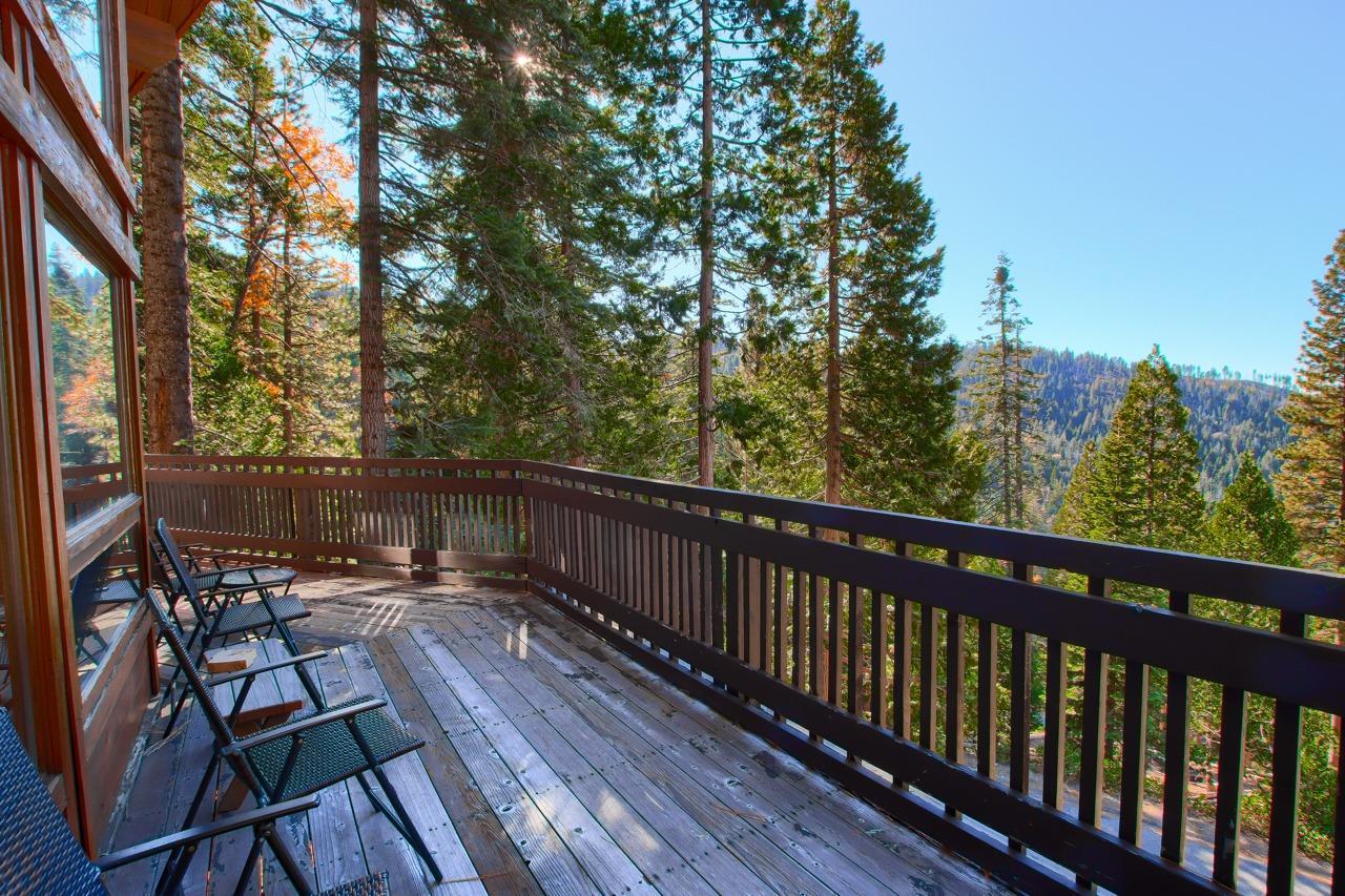 7466 Yosemite Park Way, Yosemite, California, 95389, United States, 3 Bedrooms Bedrooms, ,3 BathroomsBathrooms,Residential,For Sale,7466 Yosemite Park Way,1408920