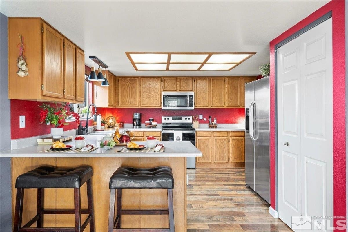 Sparks, Nevada, 89436, United States, 3 Bedrooms Bedrooms, ,3 BathroomsBathrooms,Residential,For Sale,1943111