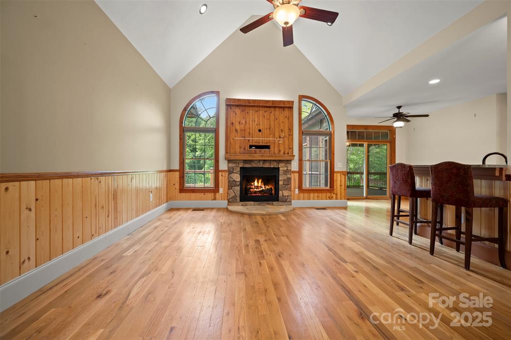 Tryon, North Carolina, 28782, United States, 4 Bedrooms Bedrooms, ,3 BathroomsBathrooms,Residential,For Sale,1890231
