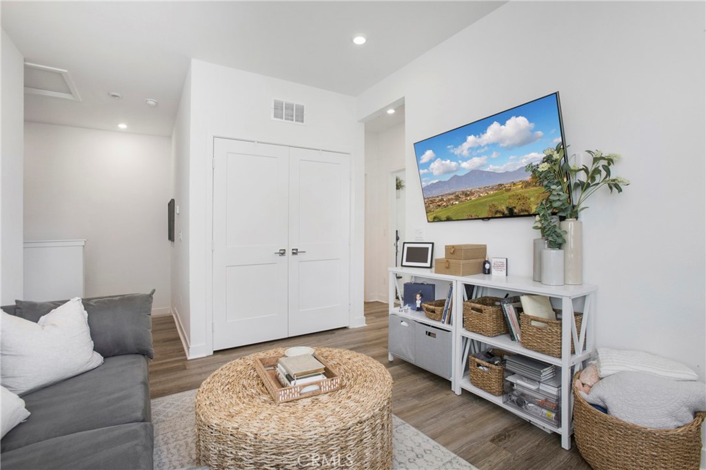 Rancho Mission Viejo, California, 92694, United States, 3 Bedrooms Bedrooms, ,3 BathroomsBathrooms,Residential,For Sale,1987643