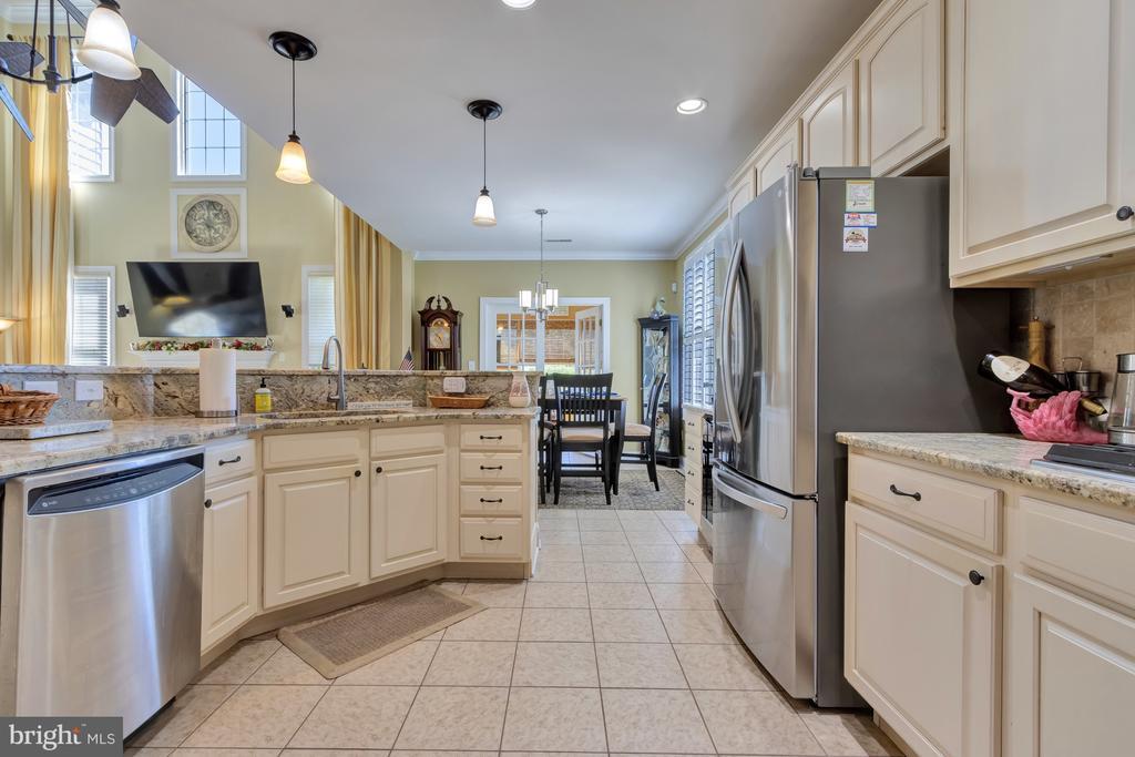 Ocean View, Delaware, 19970, United States, 4 Bedrooms Bedrooms, ,4 BathroomsBathrooms,Residential,For Sale,1804687