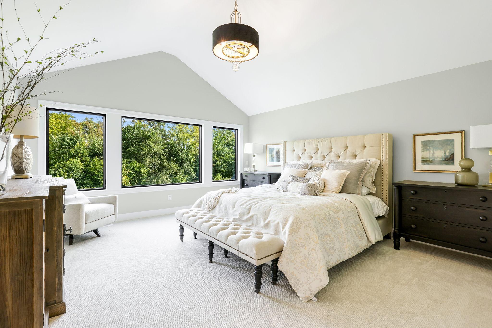 Chanhassen, Minnesota, 55331, United States, 5 Bedrooms Bedrooms, ,3 BathroomsBathrooms,Residential,For Sale,1994924