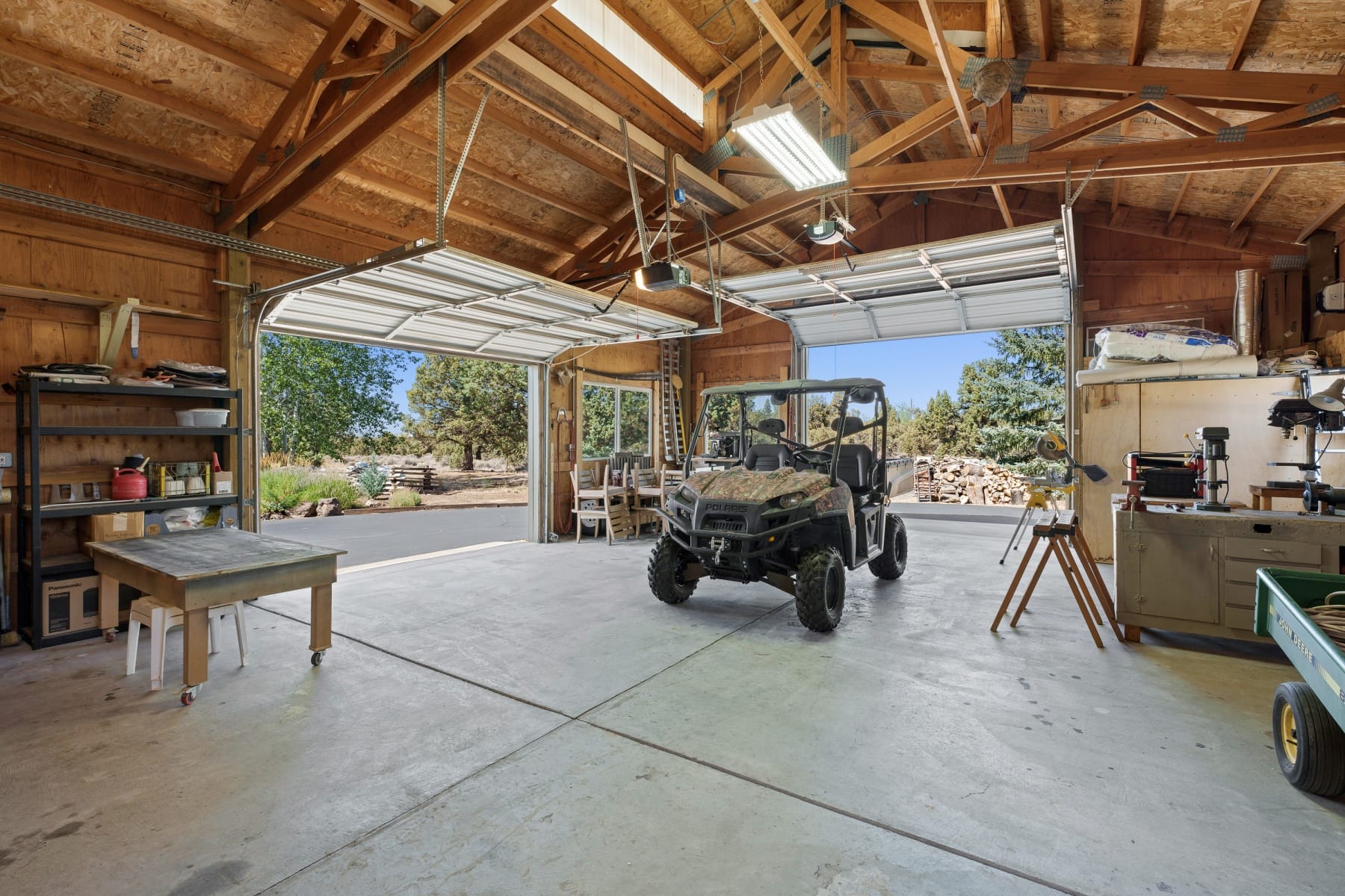  6755 SW Mount Bachelor Drive Powell Butte, OR 97753 - 物件實景