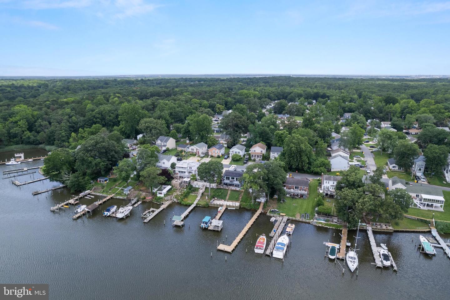 Glen Burnie, Maryland, 21060, United States, 2 Bedrooms Bedrooms, ,4 BathroomsBathrooms,Residential,For Sale,1867358