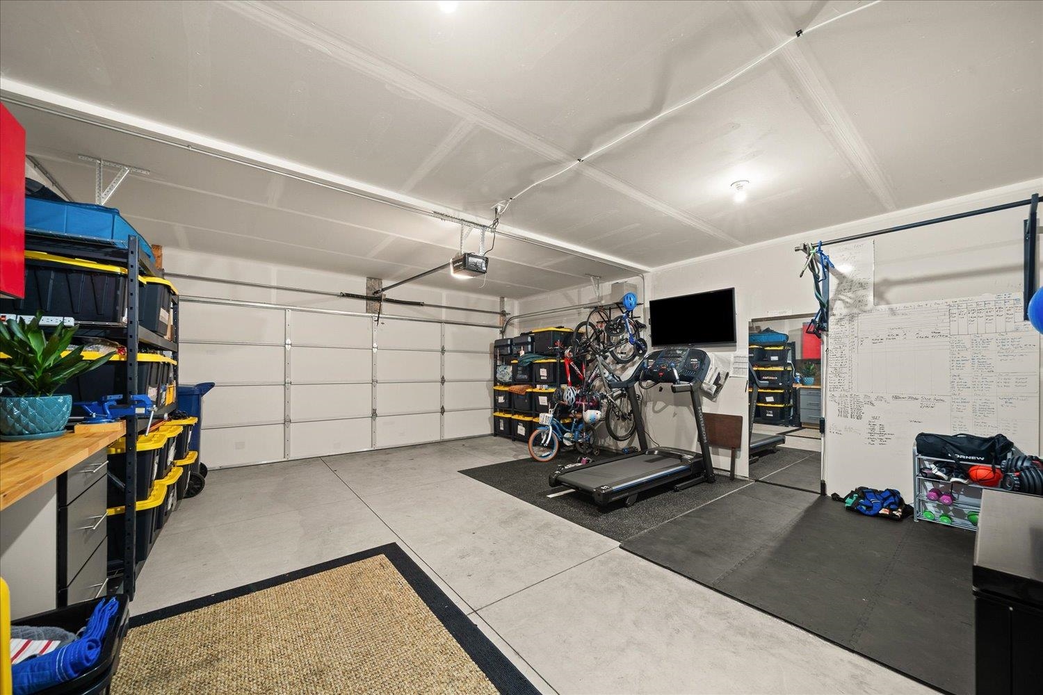 Spokane, Washington, 99201, United States, 2 Bedrooms Bedrooms, ,3 BathroomsBathrooms,Residential,For Sale,1974429