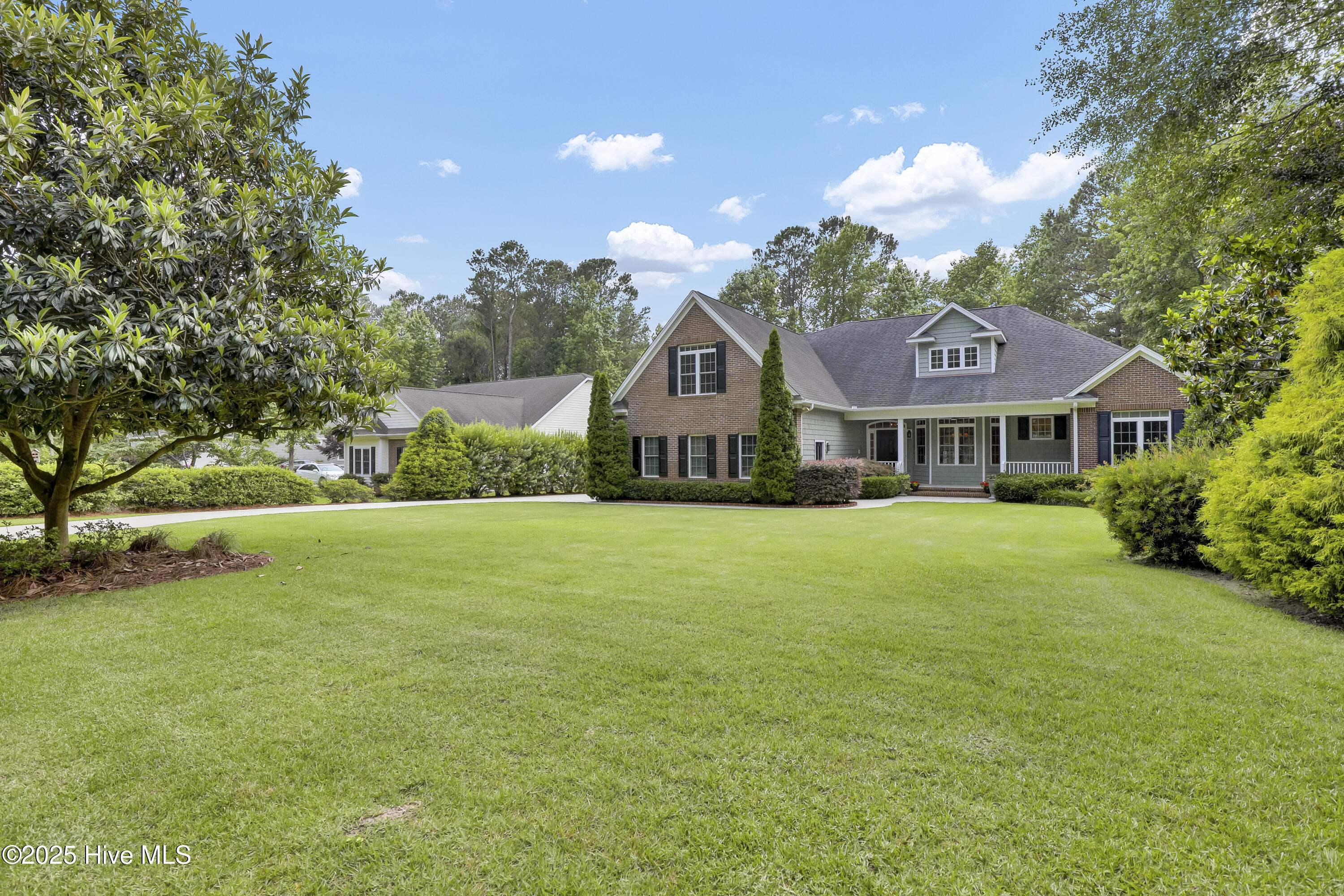 Hampstead, North Carolina, 28443, United States, 3 Bedrooms Bedrooms, ,4 BathroomsBathrooms,Residential,For Sale,1847066