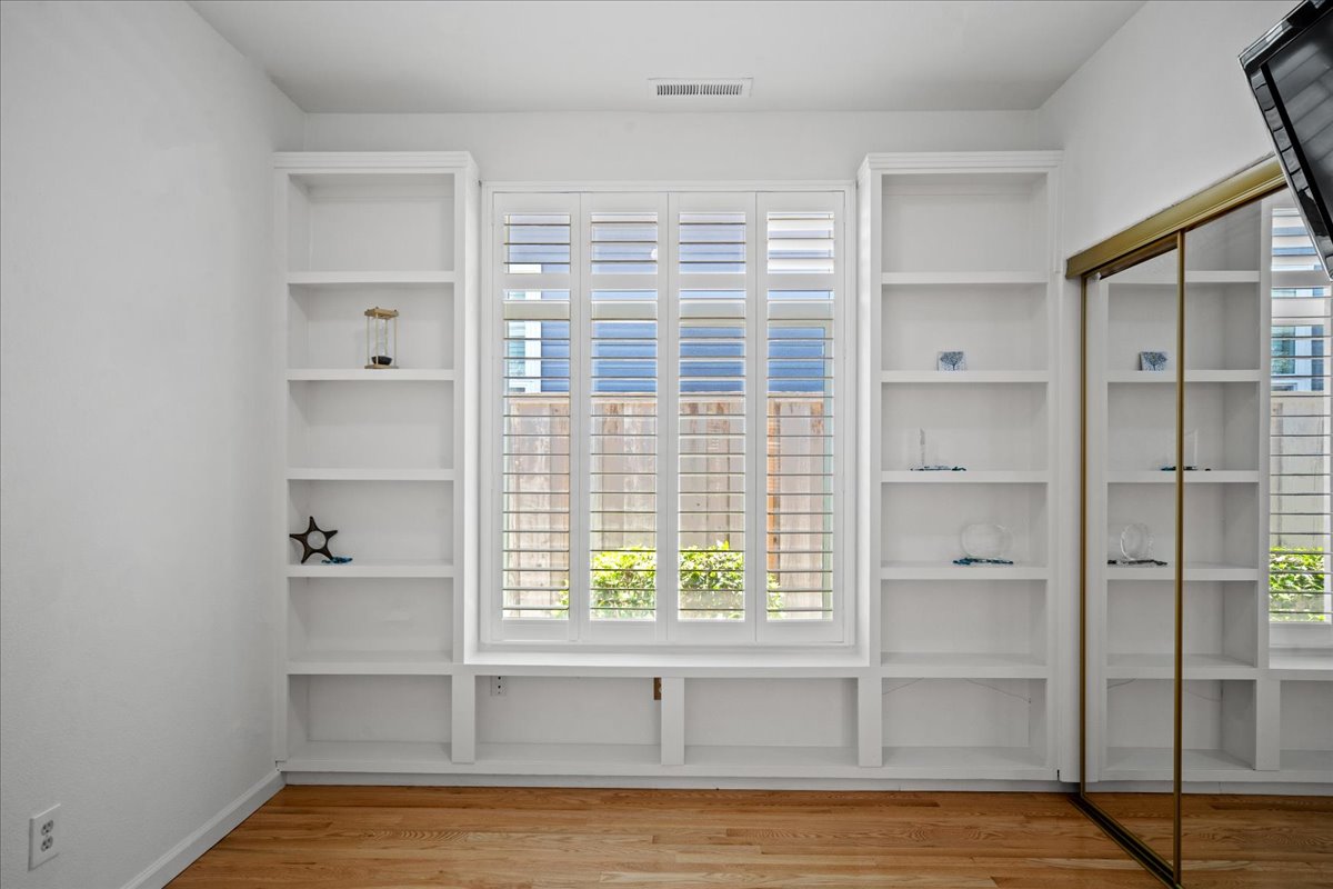 Salinas, California, 93908, United States, 3 Bedrooms Bedrooms, ,2 BathroomsBathrooms,Residential,For Sale,1914663