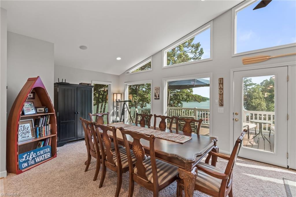 New London, North Carolina, 28127, United States, 3 Bedrooms Bedrooms, ,2 BathroomsBathrooms,Residential,For Sale,1991438