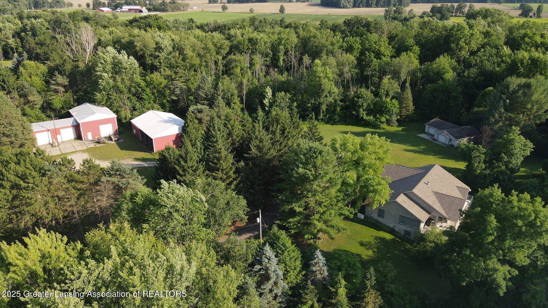 Portland, Michigan, 48875, United States, 5 Bedrooms Bedrooms, ,4 BathroomsBathrooms,Residential,For Sale,2001536