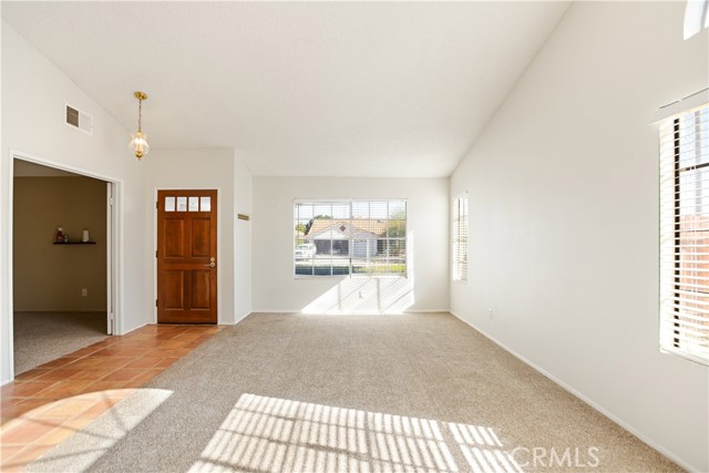 Lake Elsinore, California, 92530, United States, 4 Bedrooms Bedrooms, ,2 BathroomsBathrooms,Residential,For Sale,1977818