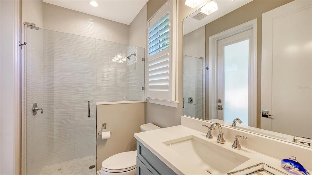 Sarasota, Florida, 34236, United States, 3 Bedrooms Bedrooms, ,4 BathroomsBathrooms,Residential,For Sale,1987814