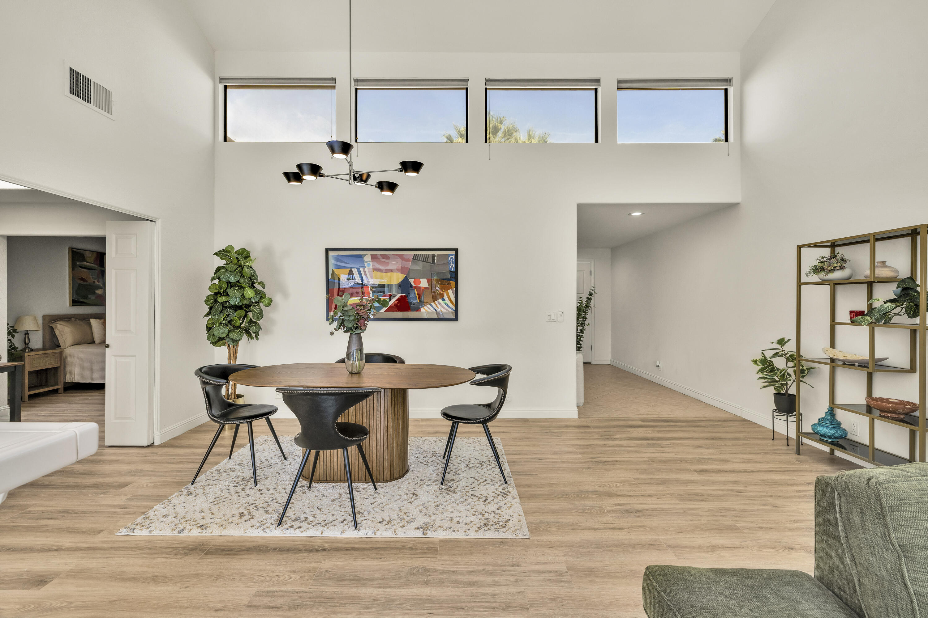 Palm Desert, California, 92260, United States, 2 Bedrooms Bedrooms, ,2 BathroomsBathrooms,Residential,For Sale,1987933