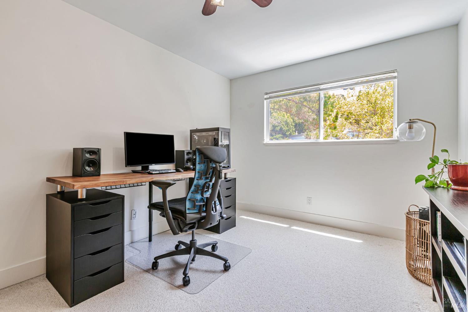 Novato, California, 94947, United States, 2 Bedrooms Bedrooms, ,2 BathroomsBathrooms,Residential,For Sale,1839090