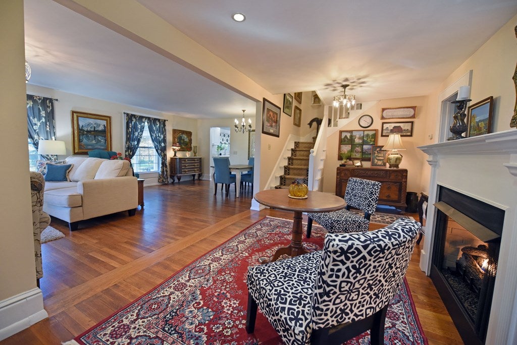 Morganton, Georgia, 30560, United States, 4 Bedrooms Bedrooms, ,3 BathroomsBathrooms,Residential,For Sale,1805518