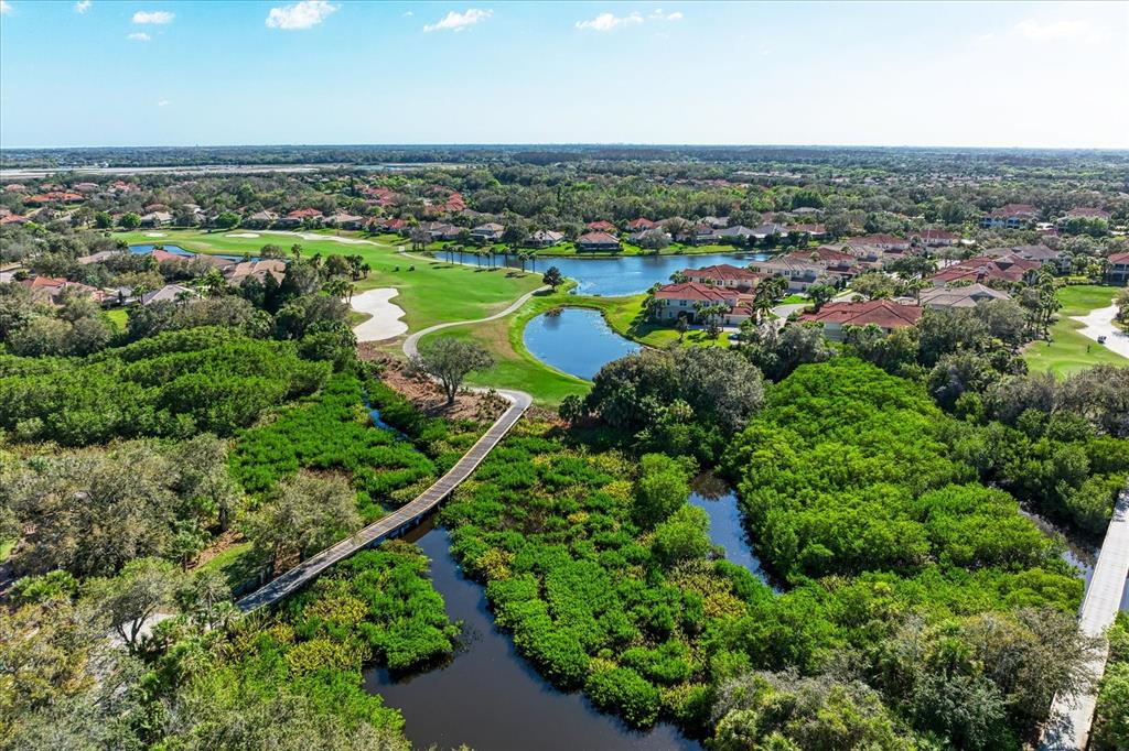 Bradenton, Florida, 34212, United States, 2 Bedrooms Bedrooms, ,2 BathroomsBathrooms,Residential,For Sale,1916954
