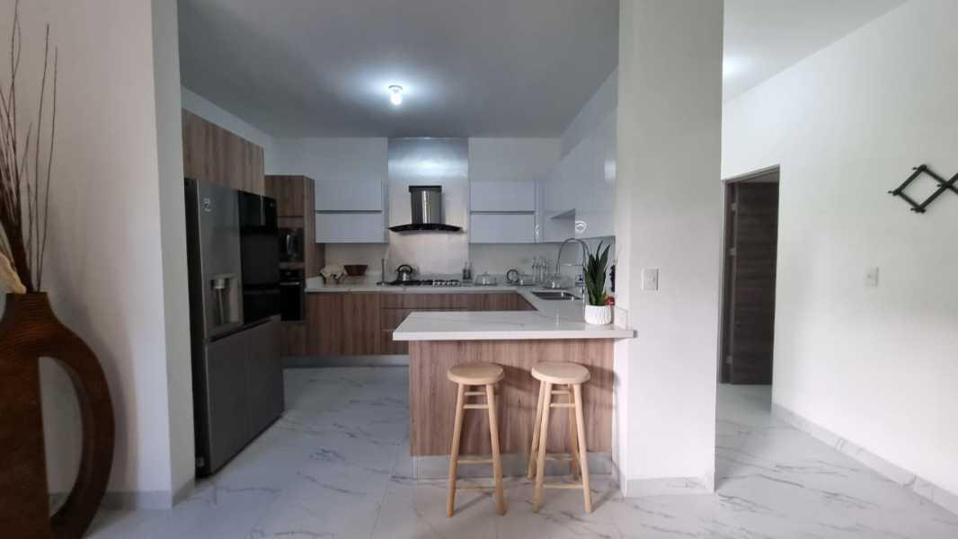 PASEO DEL CICLON, Torreón, Coahuila de Zaragoza, 27258, Mexico, 3 Bedrooms Bedrooms, ,3 BathroomsBathrooms,Residential,For Sale,PASEO DEL CICLON,1235284