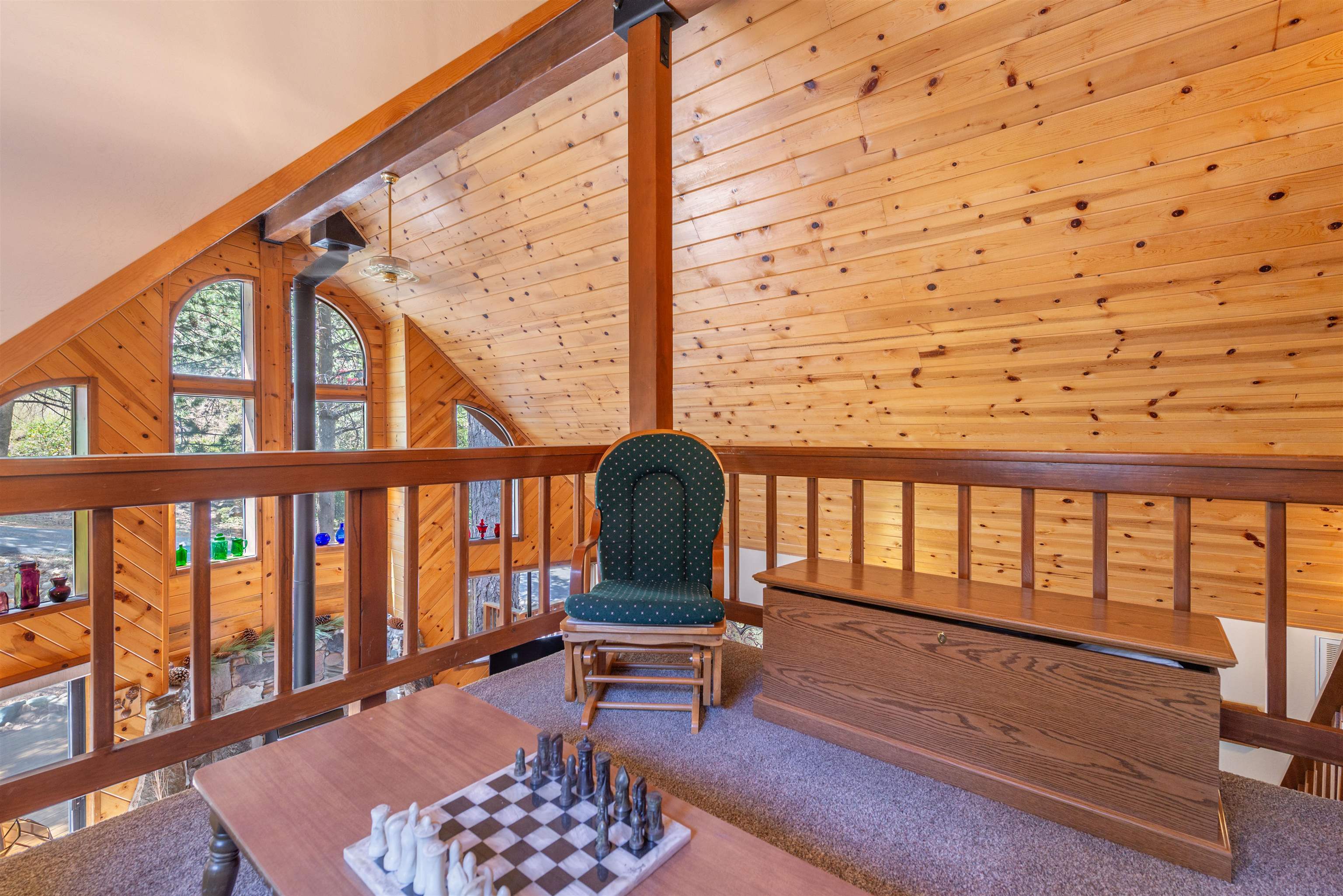 Truckee, California, 96161, United States, 3 Bedrooms Bedrooms, ,2 BathroomsBathrooms,Residential,For Sale,1917149