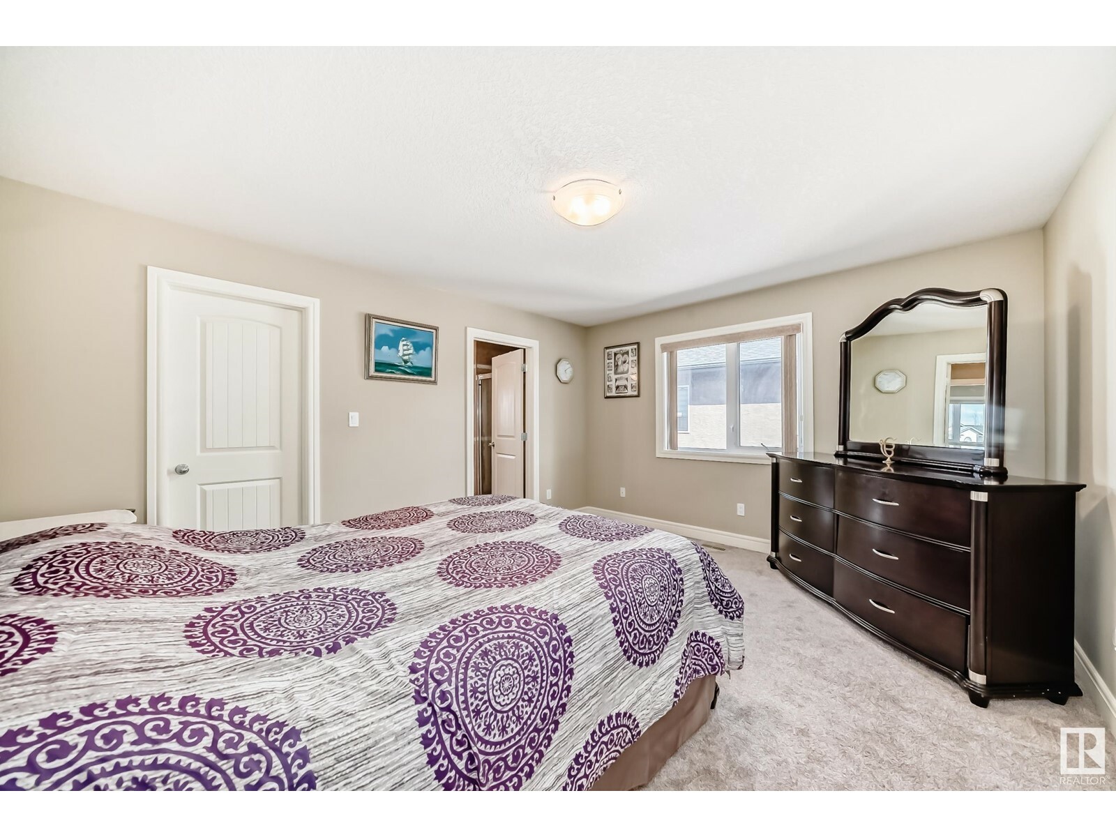 EDMONTON, Alberta, T5A 3V4, CA, 4 Bedrooms Bedrooms, ,4 BathroomsBathrooms,Residential,For Sale,1837785