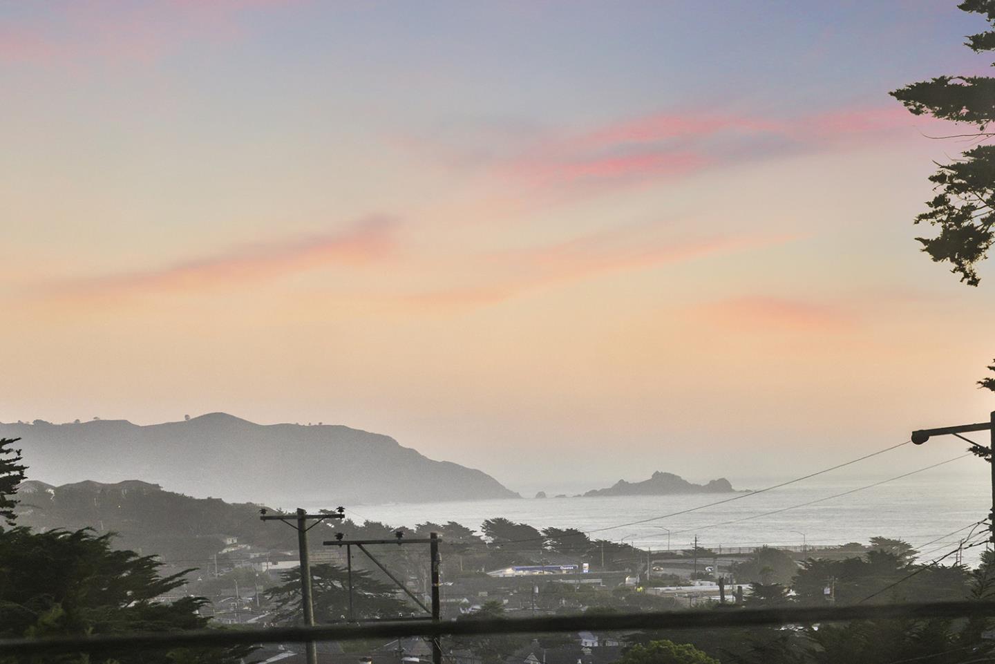 Pacifica, California, 94044, United States, 4 Bedrooms Bedrooms, ,5 BathroomsBathrooms,Residential,For Sale,1988346