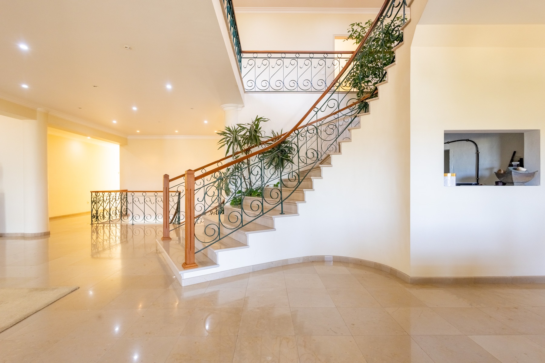  Detached house, 8 bedrooms, for Sale - 物件實景