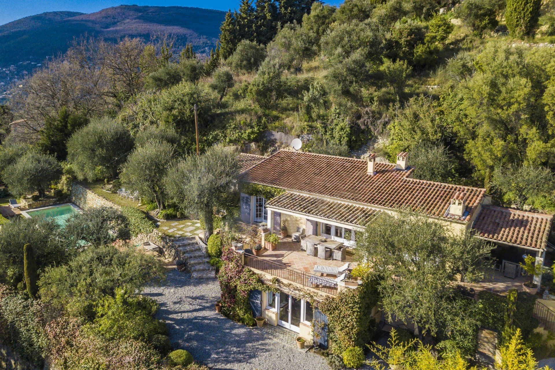  Exceptional provençal villa in Châteauneuf-Grasse with panoramic sea and hills … - 物件實景