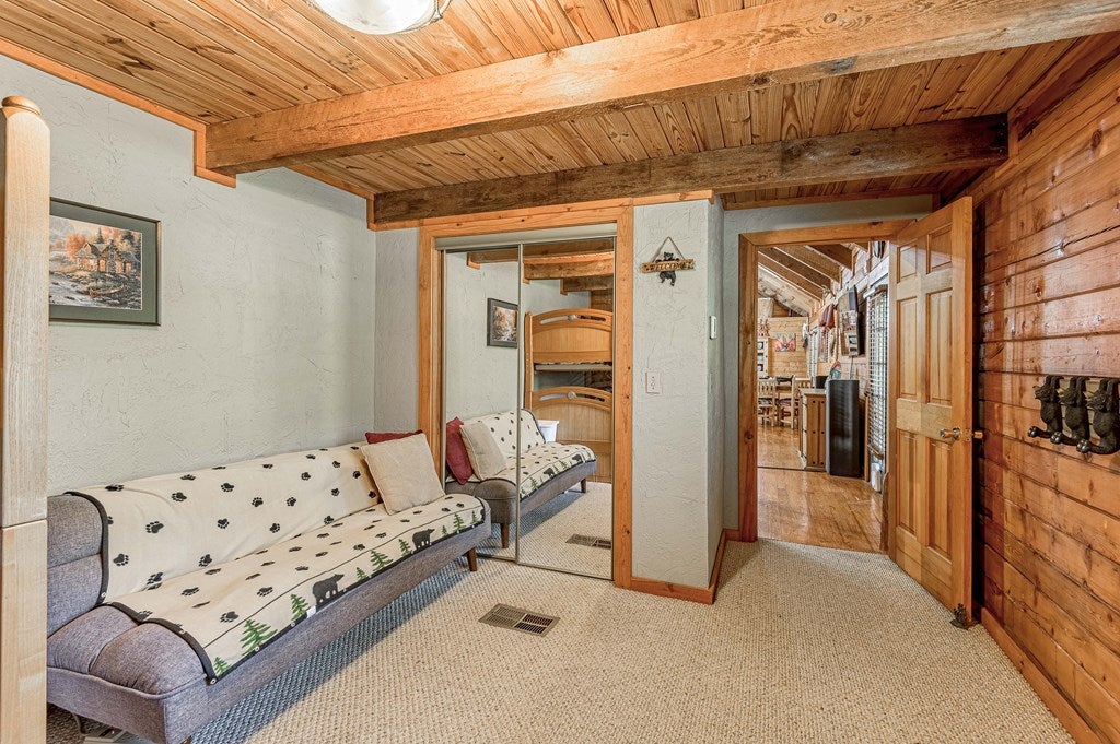 Nacogdoches, Texas, 75964, United States, 3 Bedrooms Bedrooms, ,2 BathroomsBathrooms,Residential,For Sale,1753235