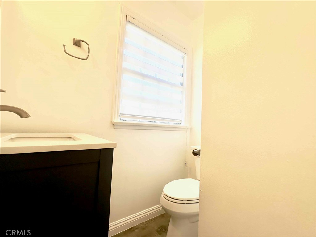 Downey, California, 90241, United States, 3 Bedrooms Bedrooms, ,2 BathroomsBathrooms,Residential,For Sale,1915568