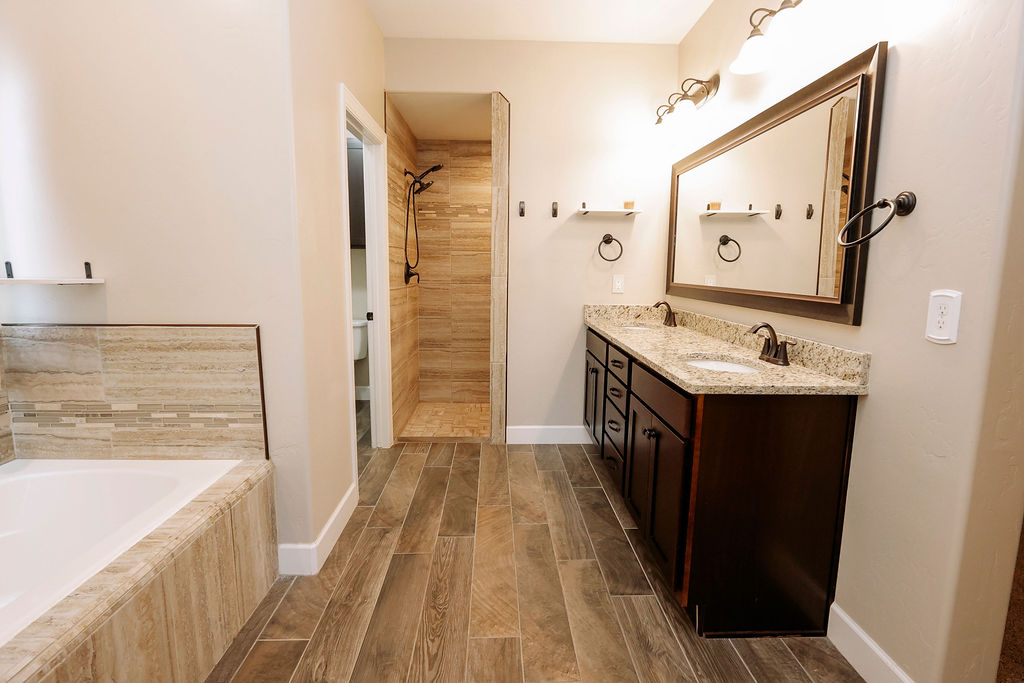 Carlsbad, New Mexico, 88220, United States, 4 Bedrooms Bedrooms, ,3 BathroomsBathrooms,Residential,For Sale,1975049