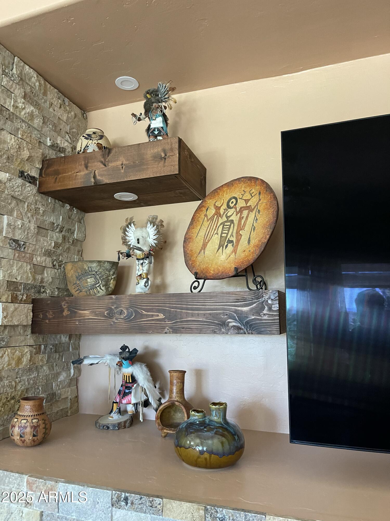 Cornville, Arizona, 86325, United States, 3 Bedrooms Bedrooms, ,Residential,For Sale,1917036