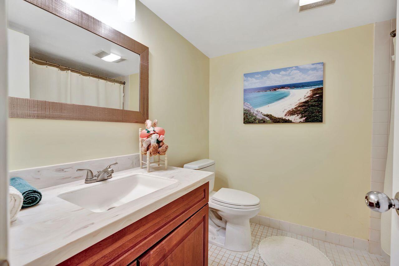 Juno Beach, Florida, 33408, United States, 3 Bedrooms Bedrooms, ,2 BathroomsBathrooms,Residential,For Sale,1761960