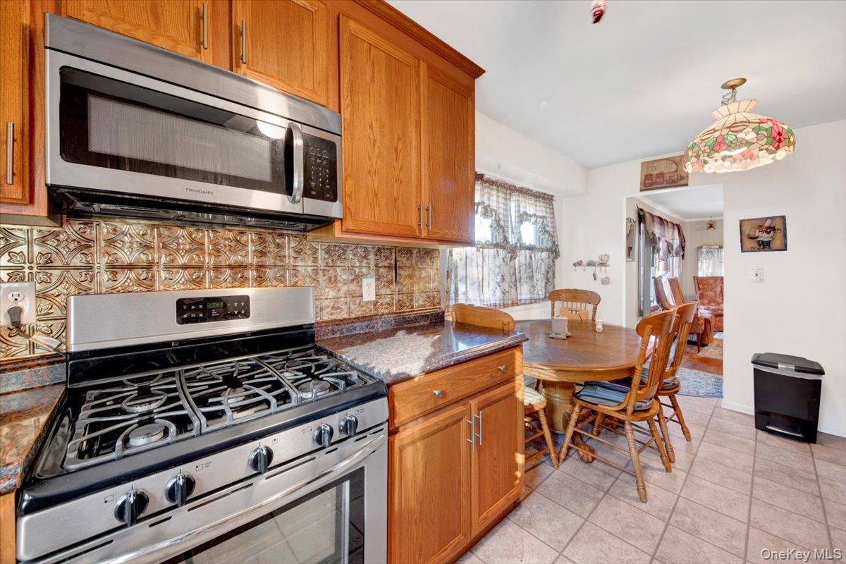 Garnerville, New York, 10923, United States, 3 Bedrooms Bedrooms, ,1 BathroomBathrooms,Residential,For Sale,1981697