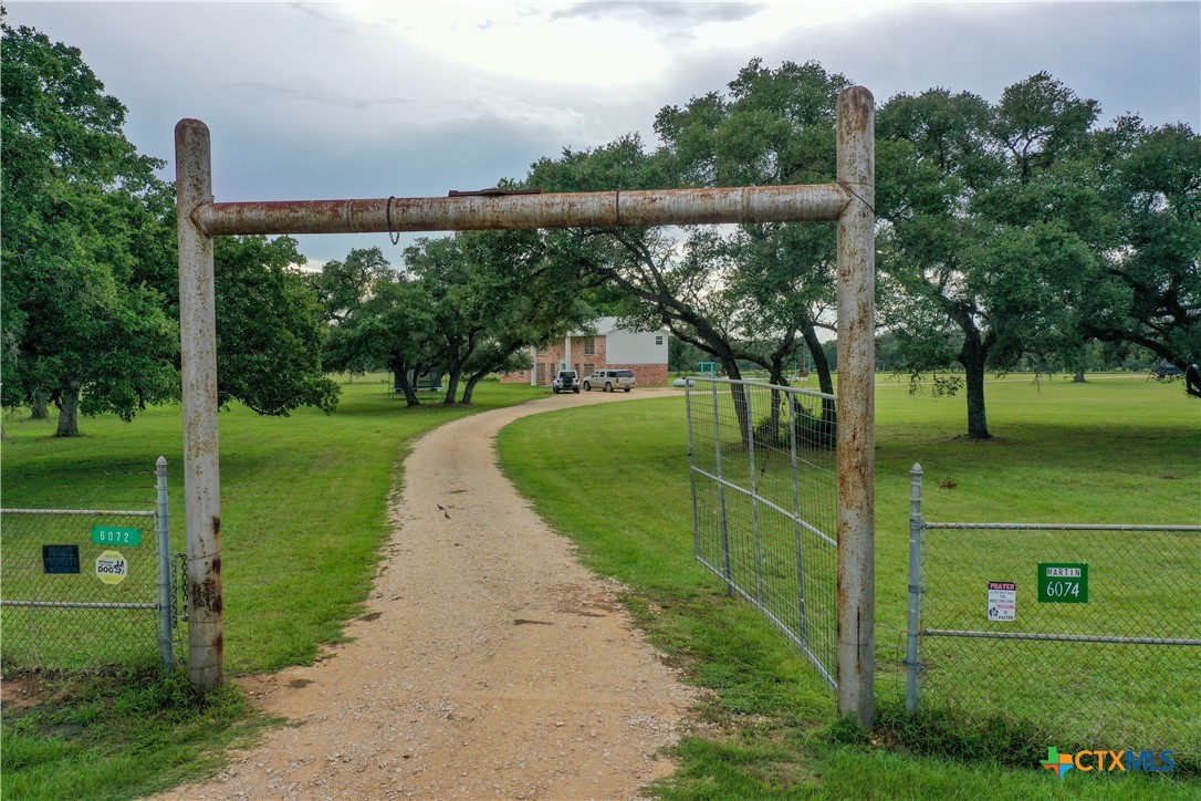 6072 County Road 122, Hallettsville, Texas, 77964, United States, 4 Bedrooms Bedrooms, ,2 BathroomsBathrooms,Residential,For Sale,6072 County Road 122,1589368