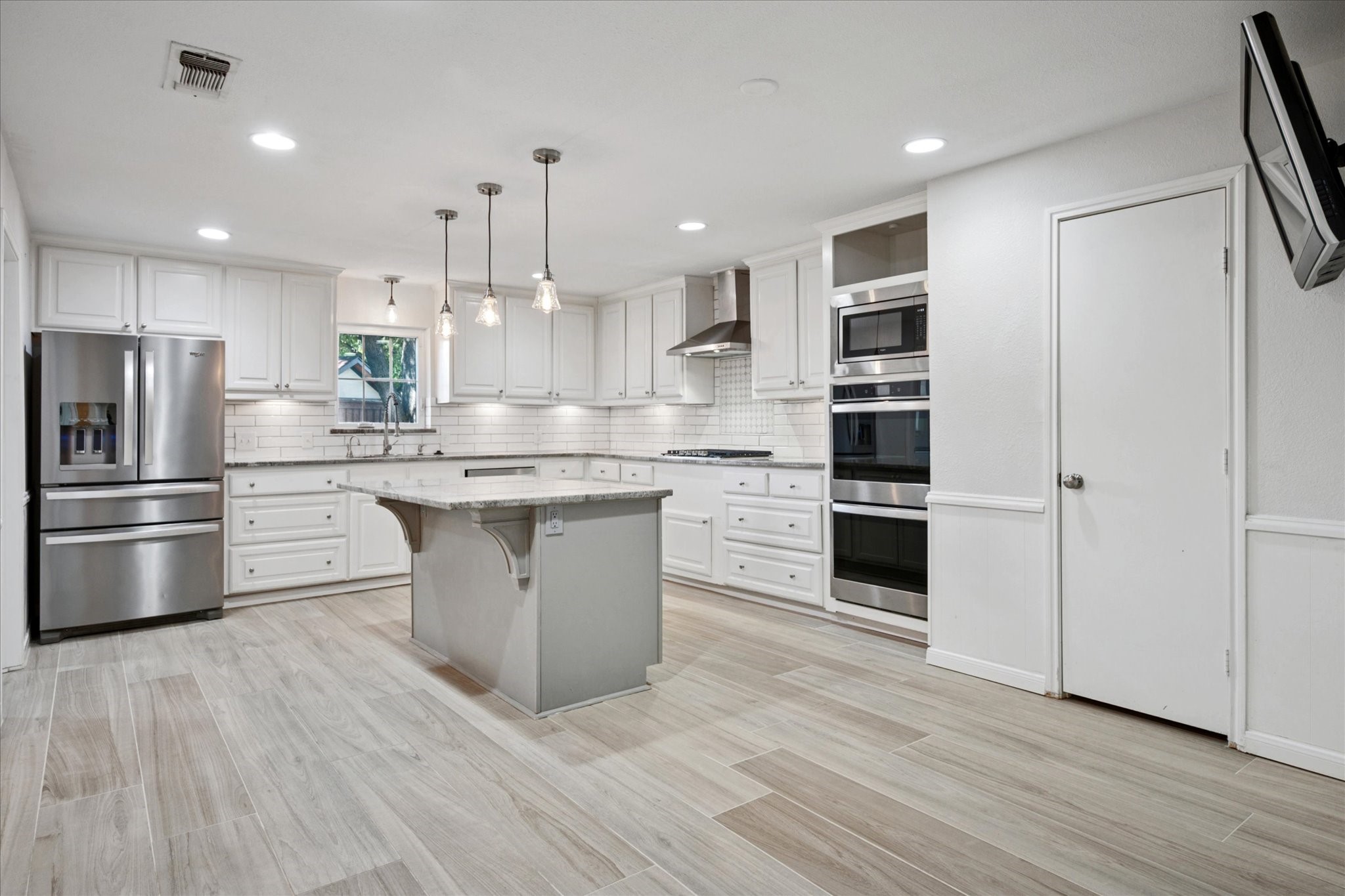 Plano, Texas, 75075, United States, 4 Bedrooms Bedrooms, ,3 BathroomsBathrooms,Residential,For Sale,1911874