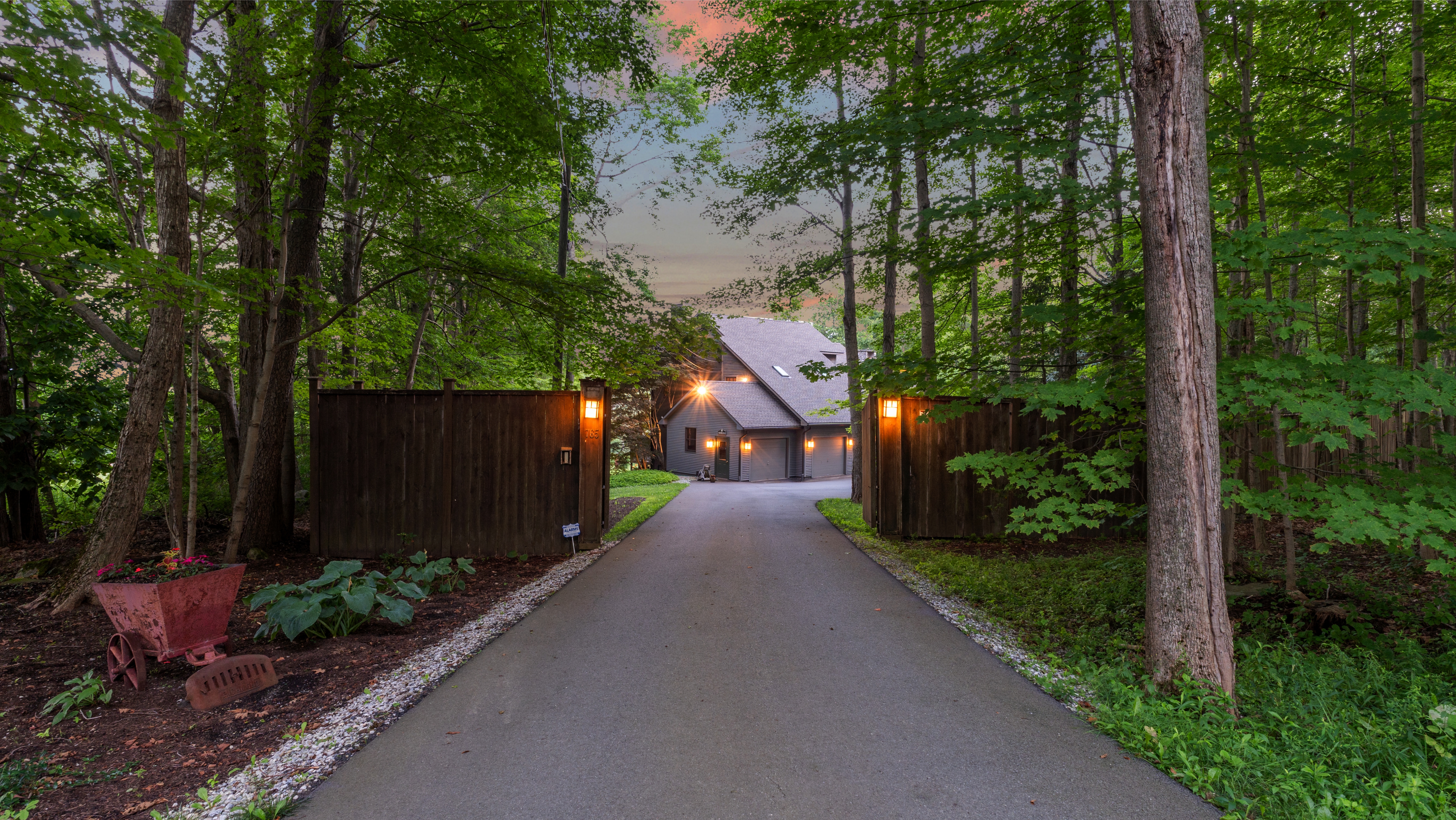  Charming and Spacious Country Retreat Just 15 Minutes from Tanglewood - 物件實景