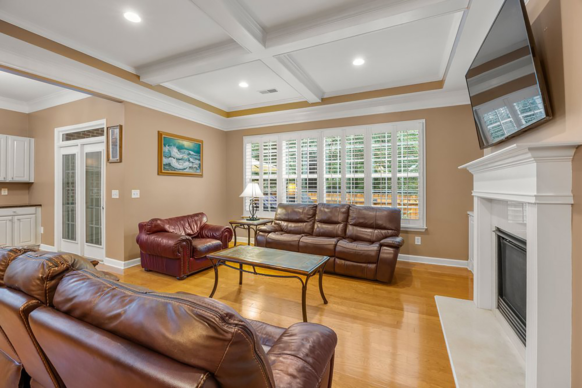 Turnkey Living in Gated Townhome Community - 物件實景