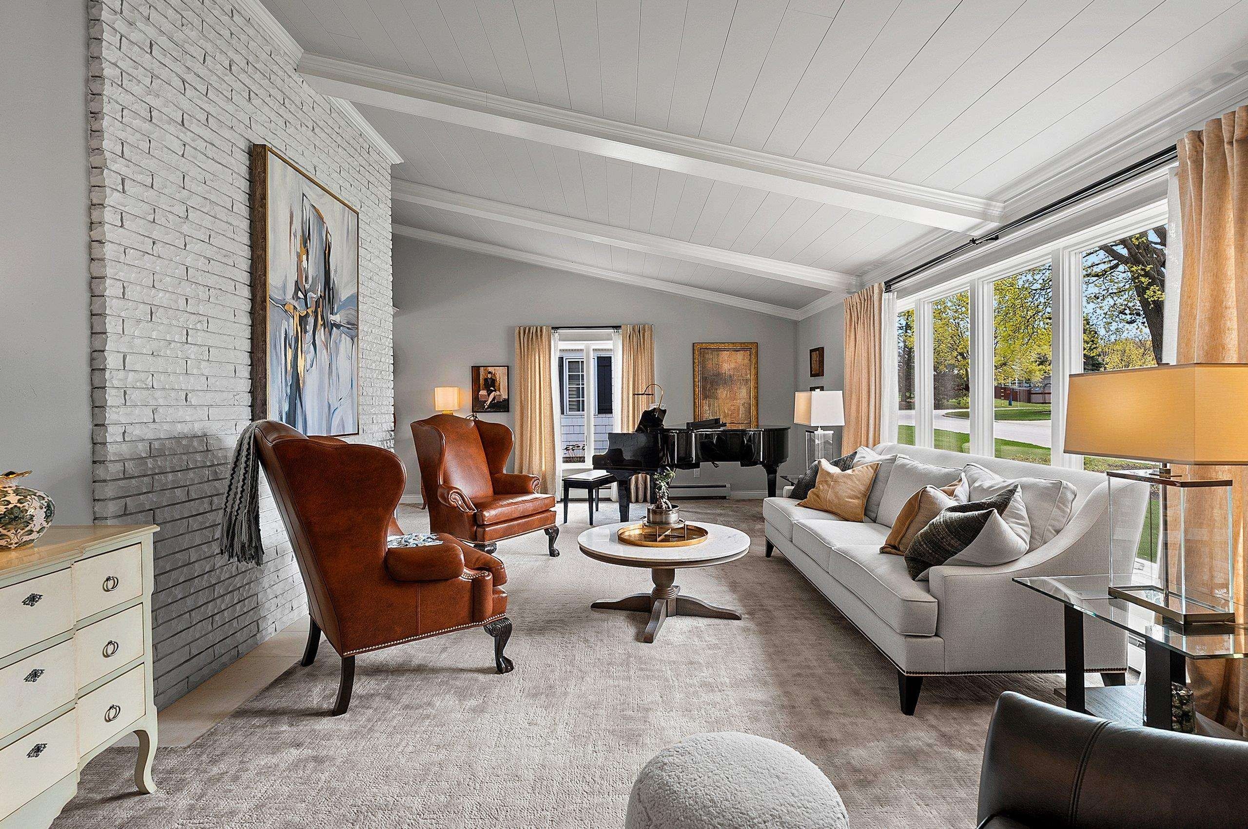 GREEN BAY, Wisconsin, 54301, United States, 4 Bedrooms Bedrooms, ,3 BathroomsBathrooms,Residential,For Sale,2048088