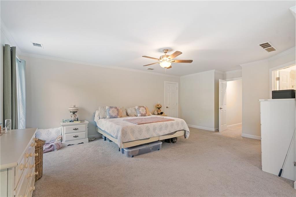 Loganville, Georgia, 30052, United States, 4 Bedrooms Bedrooms, ,4 BathroomsBathrooms,Residential,For Sale,1928293